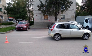 Lada Kalina сбила 8-летнюю девочку в Жигулевске