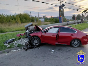 В Тольятти в ДТП пострадали водитель Kia и его пассажиры – двое 19-летних юношей