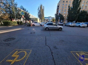 В Автозаводском районе Тольятти автомобиль сбил 13-летнего велосипедиста