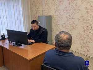 В Тольятти полицейские задержали подозреваемого в совершении грабежа