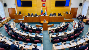 По поручению губернатора Вячеслава Федорищева Правительство Самарской области инициировало корректировку параметров областного бюджета на 2026–2028 годы.