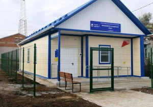 Модульные здания возведены в селах Славинка и Калашиновка. Новые медицинские учреждения призваны повысить доступность первичной медико-санитарной помощи для жителей отдаленных населенных пунктов.
