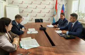 Руководство самарского Росреестра и филиала ППК Роскадастр по Самарской области с рабочем визитом посетили государственное казенное учреждение Самарской области «Уполномоченный многофункциональный центр предоставления государственных и муниципальных услуг